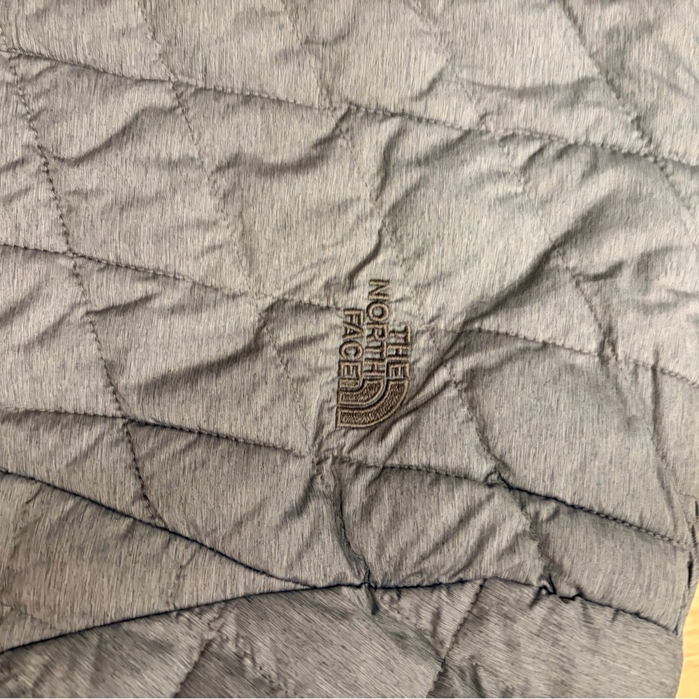 The North Face ThermoBall Insulated Jacket — Women’s Small — Gray - Picture 7 of 7